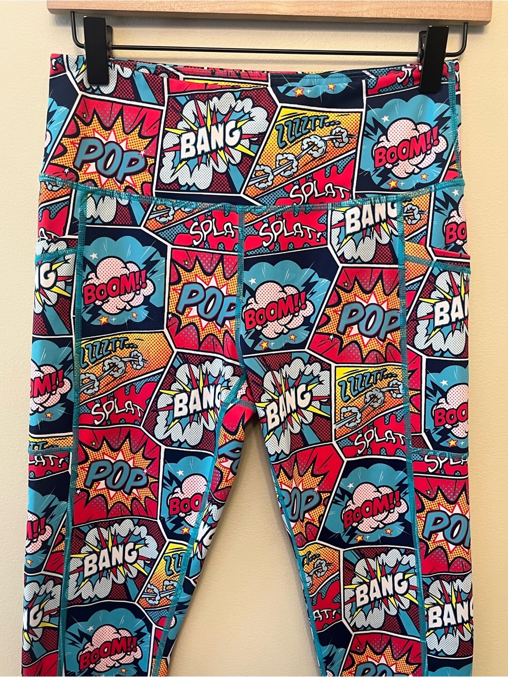 Constantly Varied Gear All Over Comic Print Leggings Women's Size Small